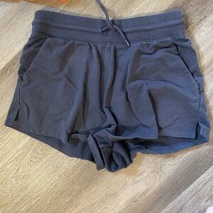 All in motion grey medium shorts